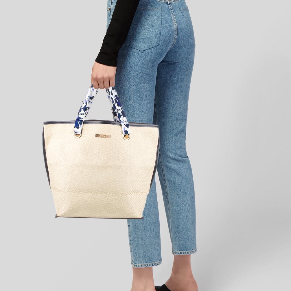 Oscar De La Renta Raffia Cream And Blue Tote Bag And Pouch